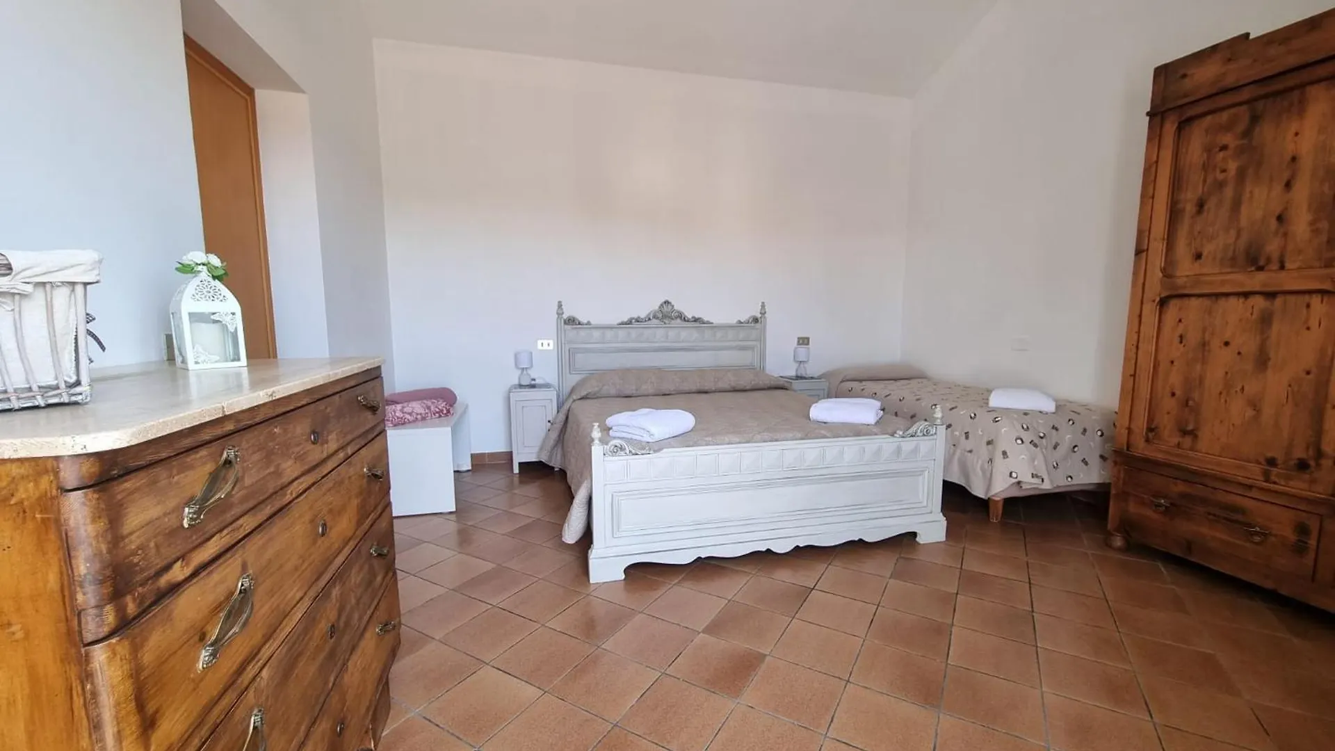 Eccociqua Assisi Guesthouse Santa Maria Degli Angeli  0*, Santa Maria Degli Angeli (Assisi) Italy