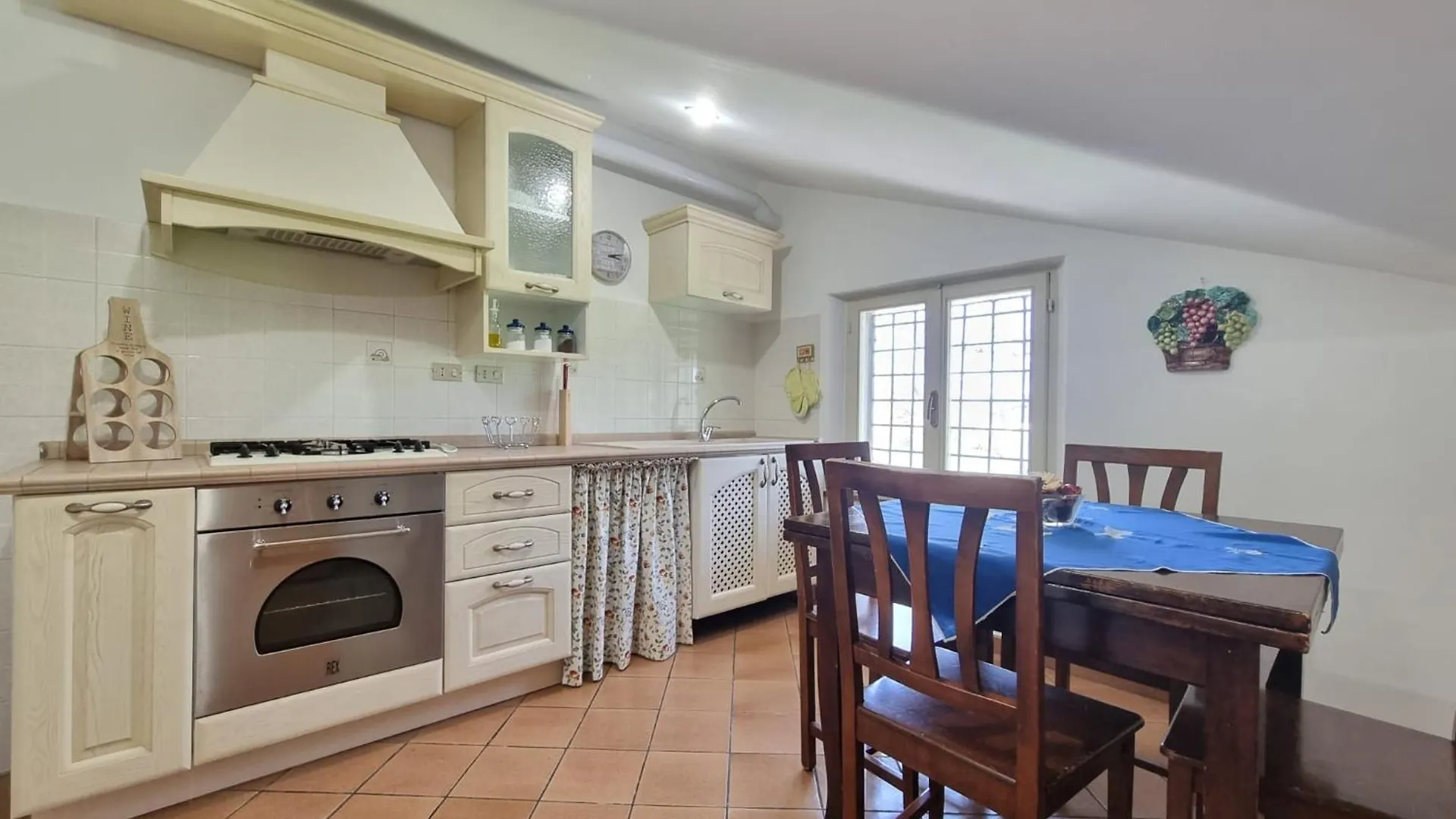 Apartment Eccociqua Assisi Guesthouse Santa Maria Degli Angeli  Italy