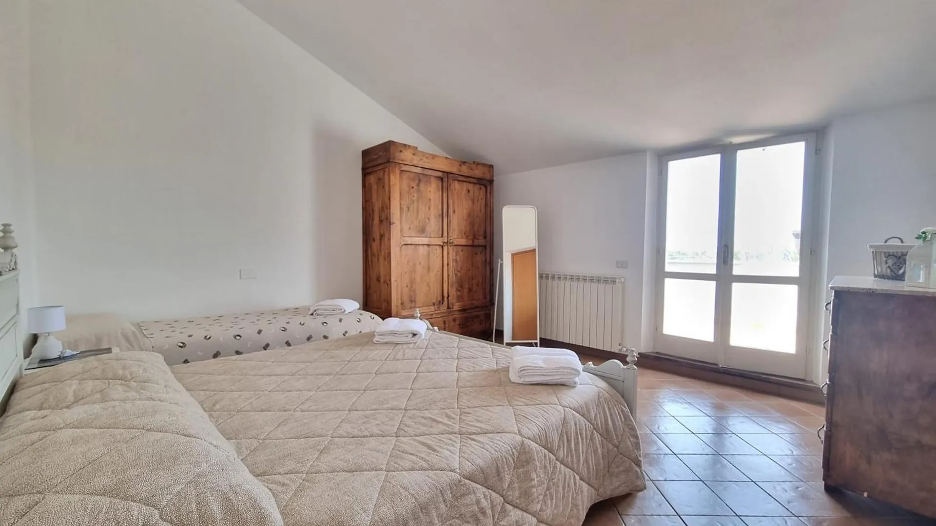 Eccociqua Assisi Guesthouse Santa Maria Degli Angeli  Italy