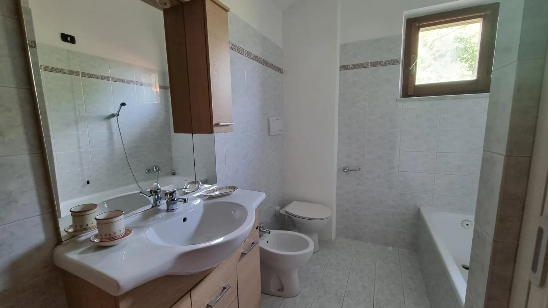 Eccociqua Assisi Guesthouse Santa Maria Degli Angeli  Apartment